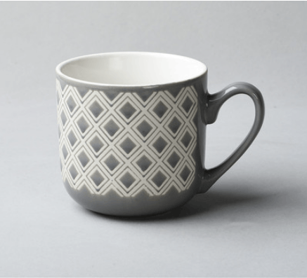 Grande tasse en céramique à relief capacité 450 ml  losanges gris et blanc Tasses à café 