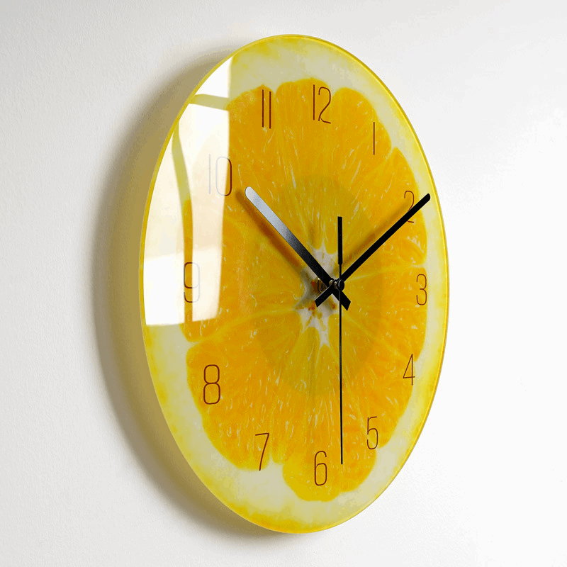 Horloge en verre fond citron jaune