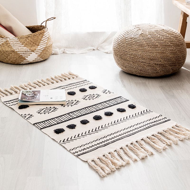 Tapis dessins ethnique noir et blanc en coton et lin Vase 