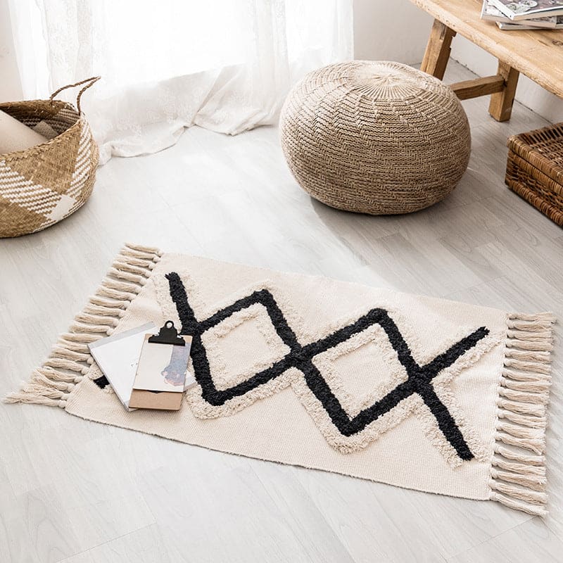 Tapis ethnique noir et blanc en coton et lin Vase 